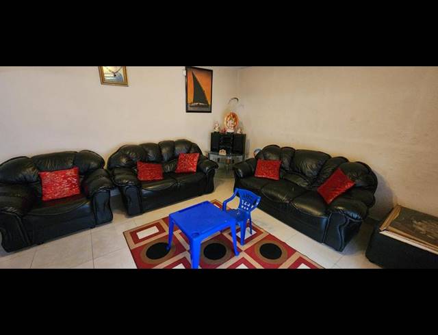 3 BEDROOM HOUSE FOR SALE IN WESTCLIFF